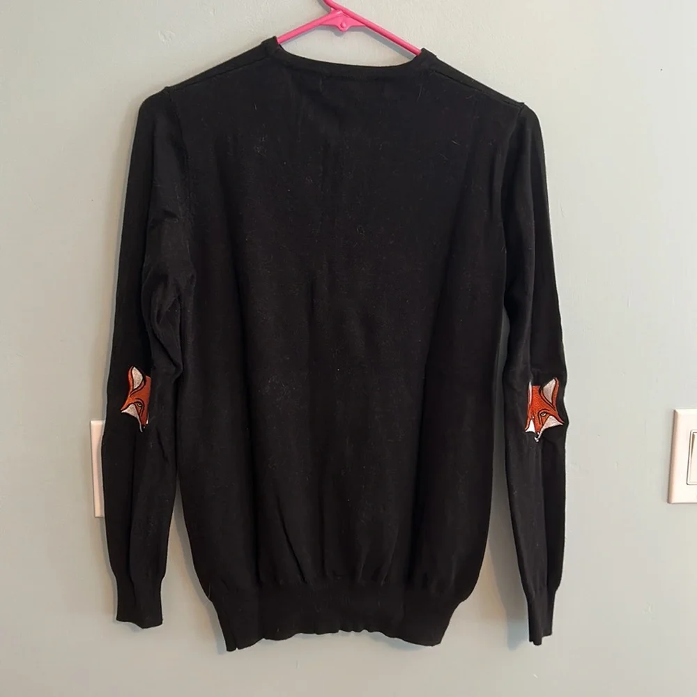 Sugarhill Boutique/Brighton black sweater with fox elbow patches! Size US 4. - Picture 2 of 4